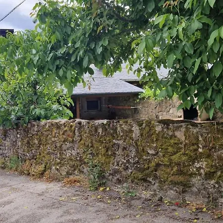 Casa Jardin Mariana Holiday home Lubian