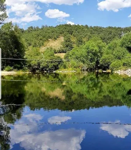 Casa Jardin Mariana Lubián
