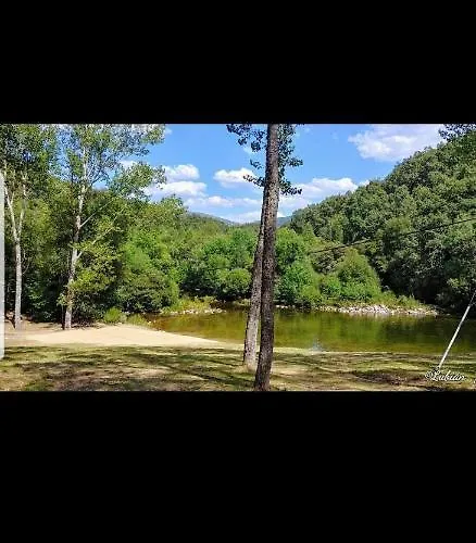 Casa Jardin Mariana * Lubián